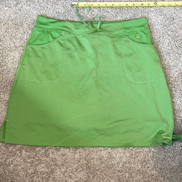 IZod cool fx Skort - Picture 1 of 12
